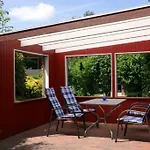 Ferienhaus 4 Personen In Zweiter Reihe Zum Deich In